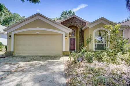 House for Sale at 856 White Ivey Court, Apopka,  FL 32712