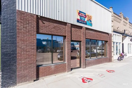 Commercial for Sale at 117 N Main St, Payette,  ID 83661