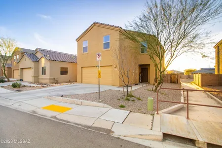 House for Sale at 6550 S Placita Naranja, Tucson,  AZ 85757