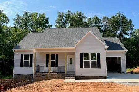 Unit for sale at 2521 Henley Lane, Walkertown, NC 27051