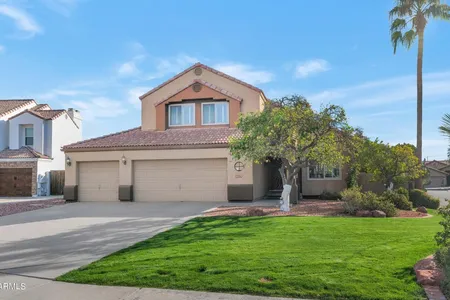 House for Sale at 16619 S 39th Street, Phoenix,  AZ 85048