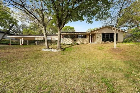 House for Sale at 282 Rockford Road, Woodway,  TX 76712