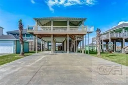 House for Sale at 851 Townsend #AMAZINGVIEWS, Crystal Beach,  TX 77650
