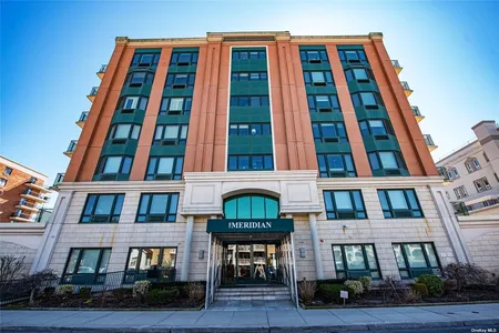 Condo for Sale at 260 W Broadway #4B, Long Beach,  NY 11561