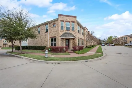 Townhouse for Sale at 205 Lily Lane, Lewisville,  TX 75057