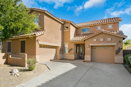 House for Sale at 623 W Sonatina Lane, Tucson,  AZ 85737