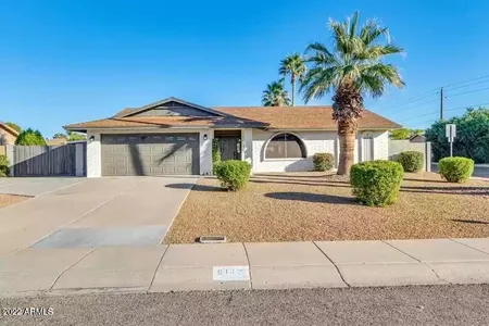 House for Sale at 5142 E Nisbet Road, Scottsdale,  AZ 85254