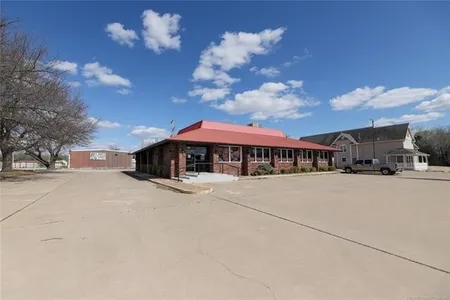 Commercial for Sale at 50160 Highway Drive, Cleveland,  OK 74020