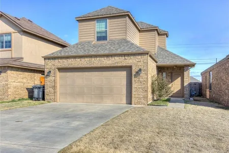 House for Sale at 1707 Sw 20th Street, Moore,  OK 73170