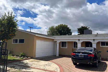 Unit for sale at 8013 Chastain Avenue, Reseda, CA 91335