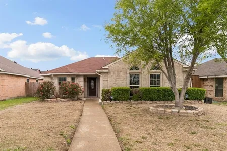 House for Sale at 3005 Lawndale Drive, Lancaster,  TX 75134