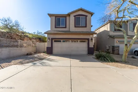 House for Sale at 16930 S Cedarwood Lane, Phoenix,  AZ 85048