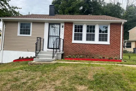 House for Sale at 7800 Elroy Pl, Oxon Hill,  MD 20745