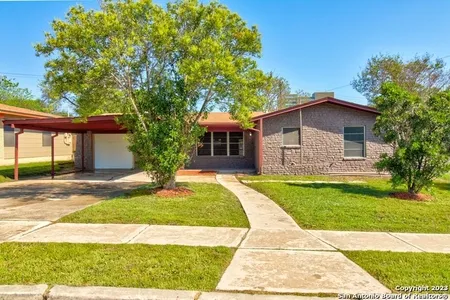 House for Sale at 635 Stockton Dr, San Antonio,  TX 78216-6441