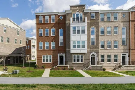Condo for Sale at 20357 Century Blvd #176O, Germantown,  MD 20874