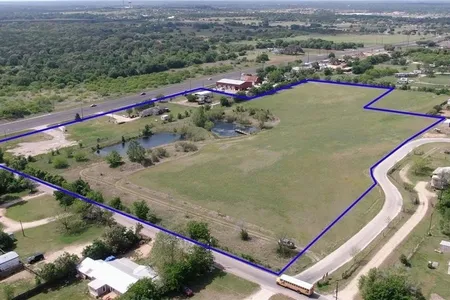 Commercial for Sale at 1321  S Fm 1626 Rd, Buda,  TX 78610