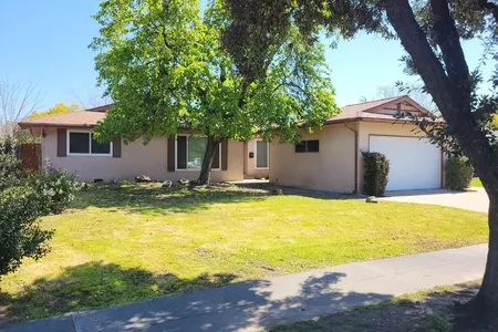 House for Sale at 4538 N Hayston Avenue, Fresno,  CA 93726-2710