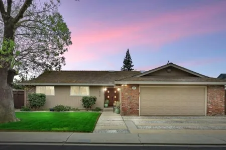 House for Sale at 1014 Pasadena Ln, Modesto,  AL 95350