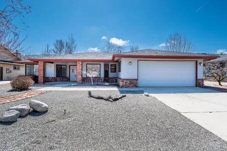 House for Sale at 29800 Pinedale Drive, Tehachapi,  CA 93561