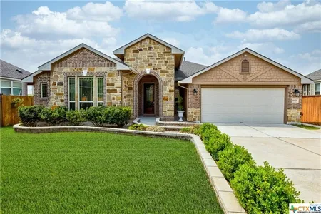 House for Sale at 19420 Wearyall Hill Lane, Pflugerville,  TX 78660