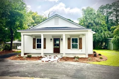 House for Sale at 302 Nelson Street, Hahira,  GA 31632
