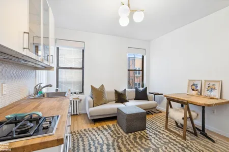 Unit for sale at 4 West 105th Street, Manhattan, NY 10025