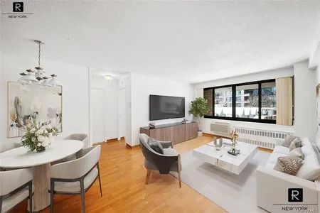 Unit for sale at 77 Fulton Street #3F, New York, NY 10038