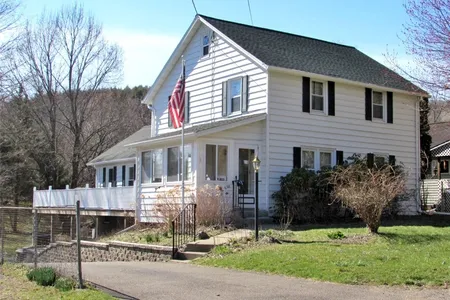 House for Sale at 433 Echo Road, Vestal,  NY 13850