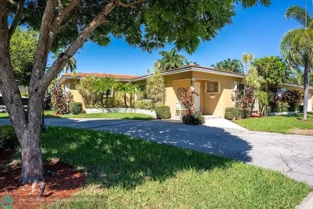 House for Sale at 1201 Buchanan St, Hollywood,  FL 33019