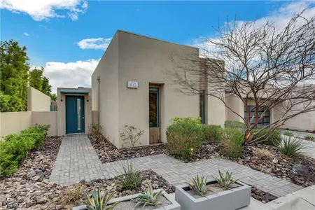 Townhouse for Sale at 471 Serenity Point Drive, Henderson,  NV 89012