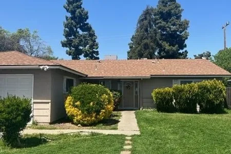 House for Sale at 3320 W Cypress Avenue, Visalia,  CA 93277