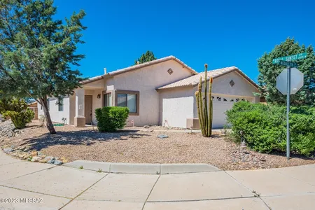 House for Sale at 2839 W Medallion Drive, Tucson,  AZ 85741
