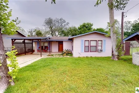 House for Sale at 1015 Reiley Road, Seguin,  TX 78155
