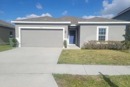 Unit for sale at 1240 Haines Drive, Winter Haven, FL 33881