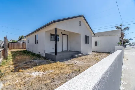 Unit for sale at 421 East Inyo Avenue, Tulare, CA 93274