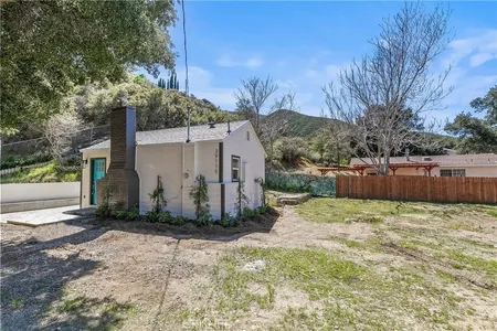 House for Sale at 39115 Calle De Sota, Green Valley,  CA 91390
