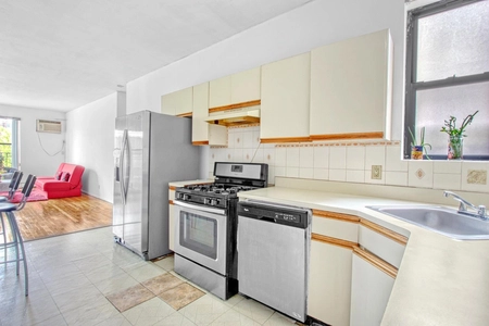 Unit for sale at 510 OCEAN Parkway, Brooklyn, NY 11218