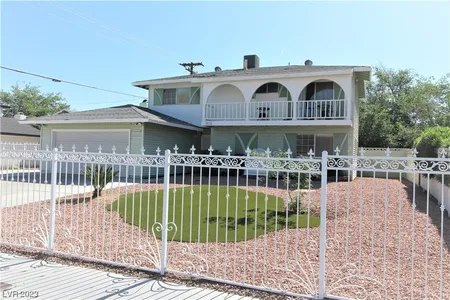 House for Sale at 2928 Topaz Street, Las Vegas,  NV 89121