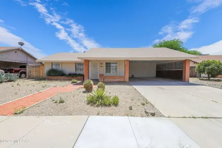 House for Sale at 3201 W Coriander Drive, Tucson,  AZ 85741