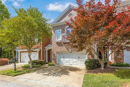 Unit for sale at 3003 Village Green Drive, Roswell, GA 30075
