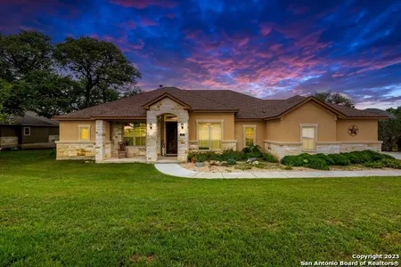 House for Sale at 1937 Hunters Cove, New Braunfels,  TX 78132