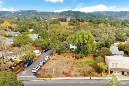 Unit for sale at 17905 Sonoma Highway, Sonoma, CA 95476