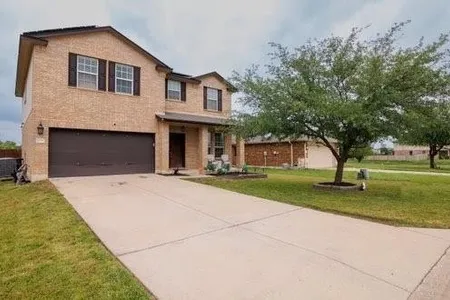 House for Sale at 1128 Starlight Drive, Temple,  TX 76502