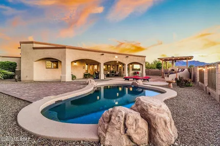 House for Sale at 5553 N Palo Verde Vista Place, Tucson,  AZ 85745