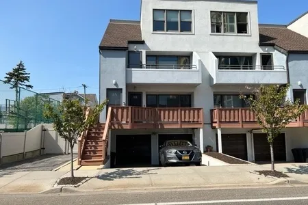 Co-Op for Sale at 165 E Broadway #1B, Long Beach,  NY 11561