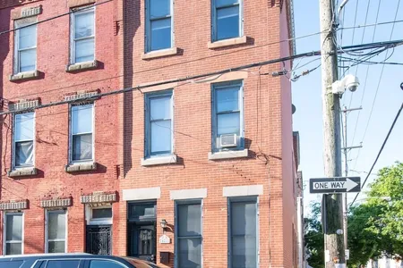 Multifamily for Sale at 422 W Huntingdon Street, Philadelphia,  PA 19133