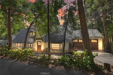 House for Sale at 275 Green Leaf Lane, Lake Arrowhead,  CA 92352