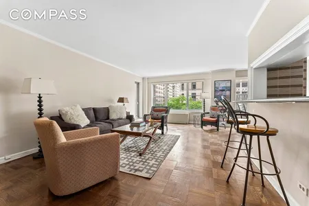 Unit for sale at 2 5th Avenue #4P, Manhattan, NY 10011