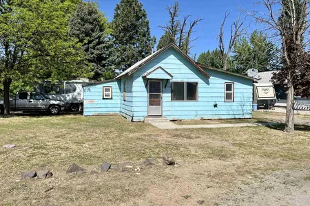 House for Sale at 723 S Wardwell Ave, Emmett,  ID 83617