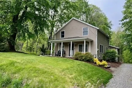 House for Sale at 2393 Glover Road, Marcellus,  NY 13108